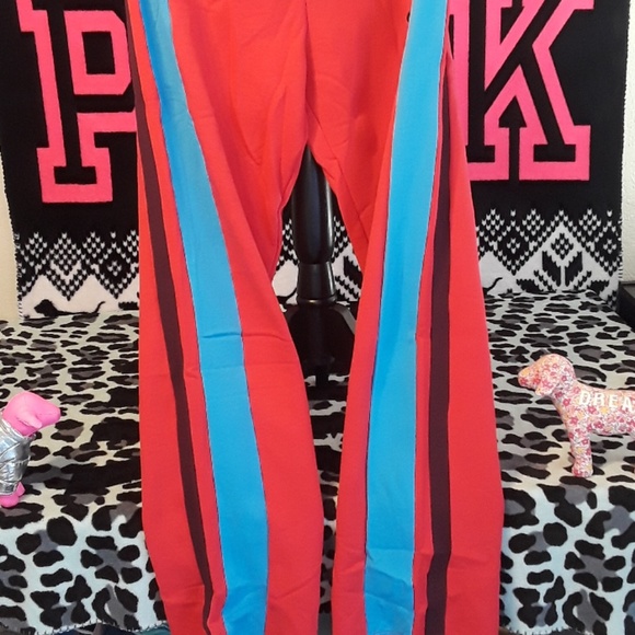 Pink vs Boyfriend Pant - Picture 3 of 4